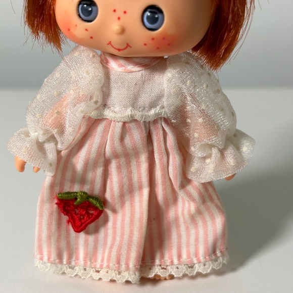 Vintage 80s Kenner Strawberry Shortcake Sweet Sleeper Doll (18B) - Picture 4 of 11